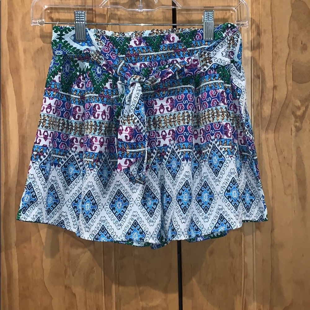 Aztec vibe shorts!